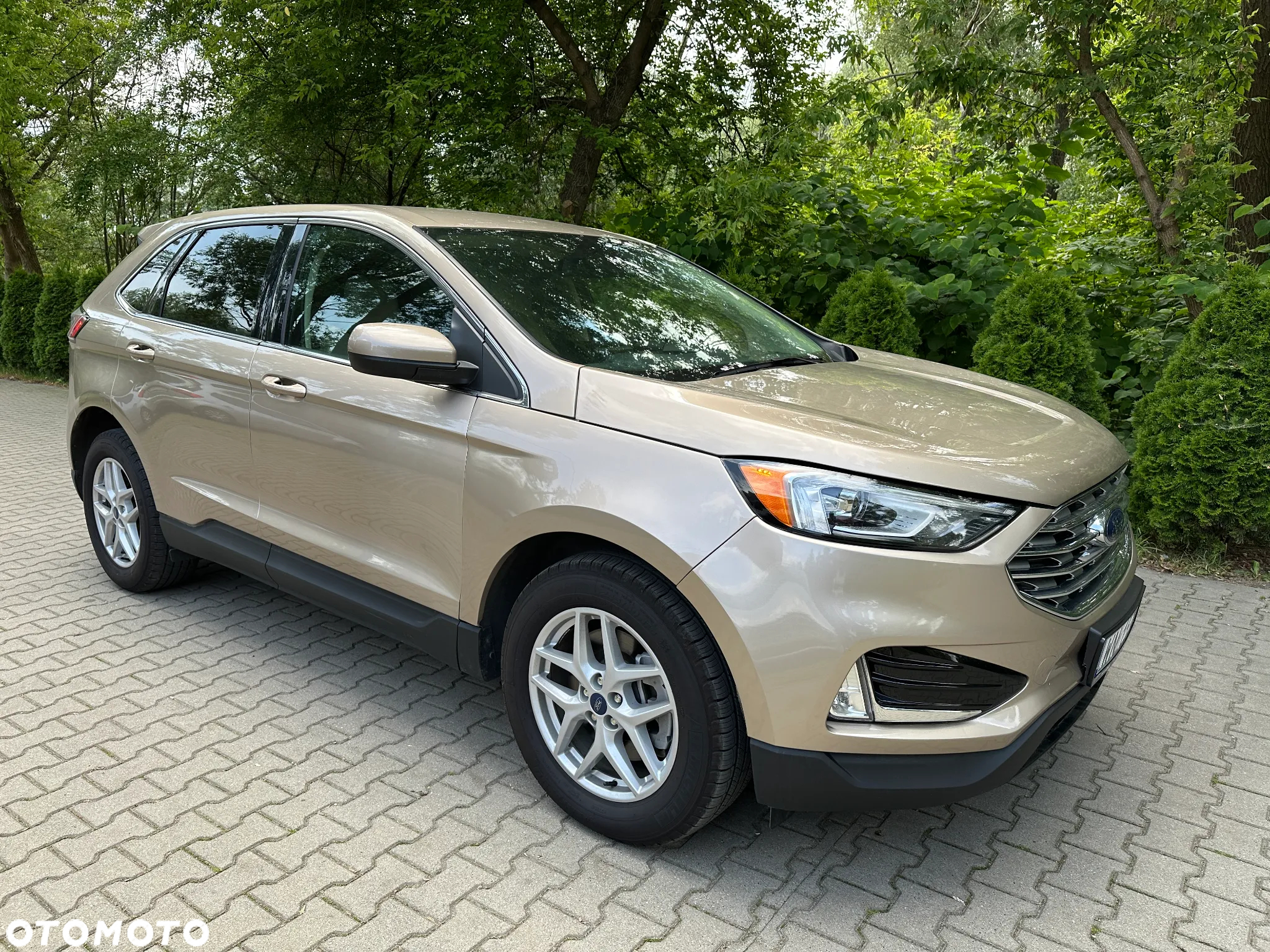 Ford Edge - 4