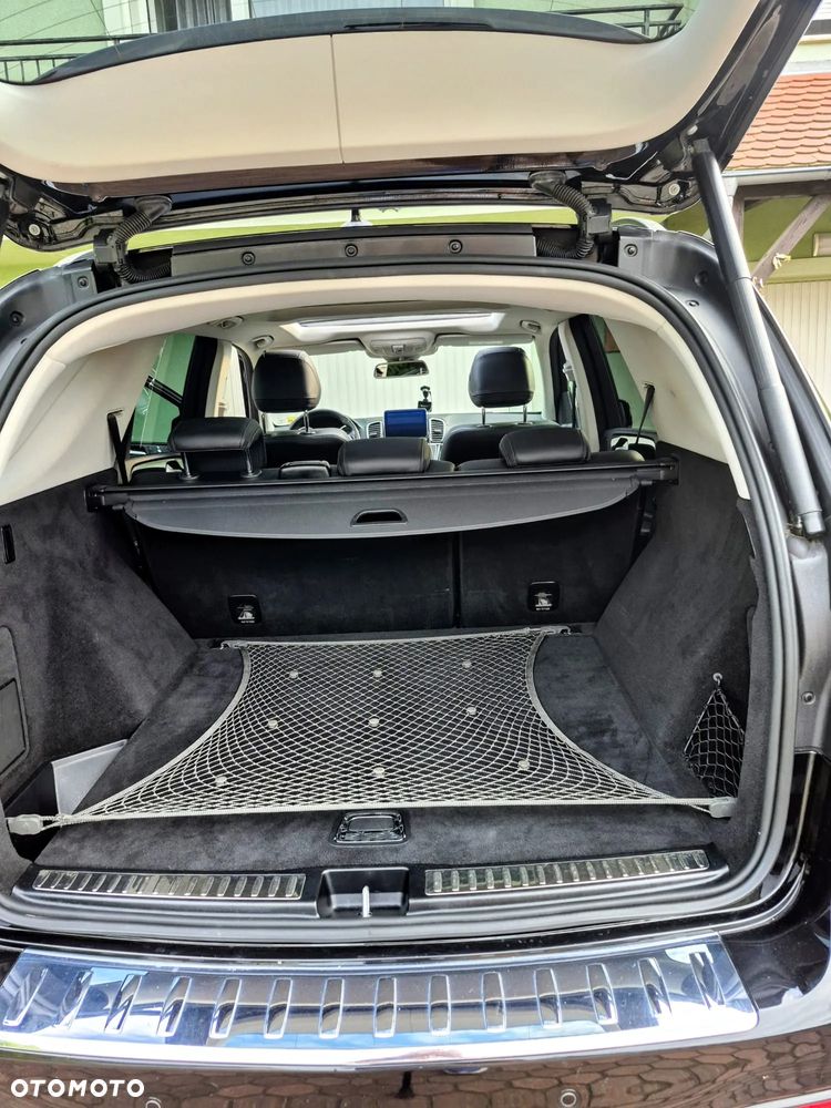 Mercedes-Benz GLE - 10