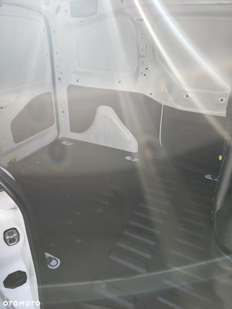 Citroën Berlingo - 11