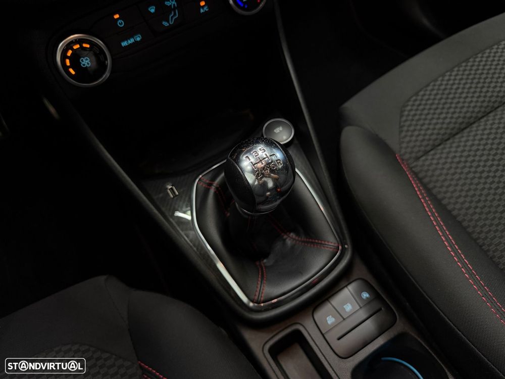 Ford Fiesta 1.0 EcoBoost ST-Line - 19