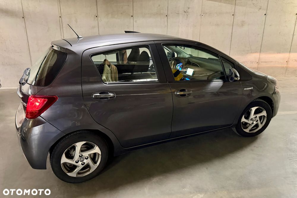 Toyota Yaris 1.5 VVT-i Comfort - 9