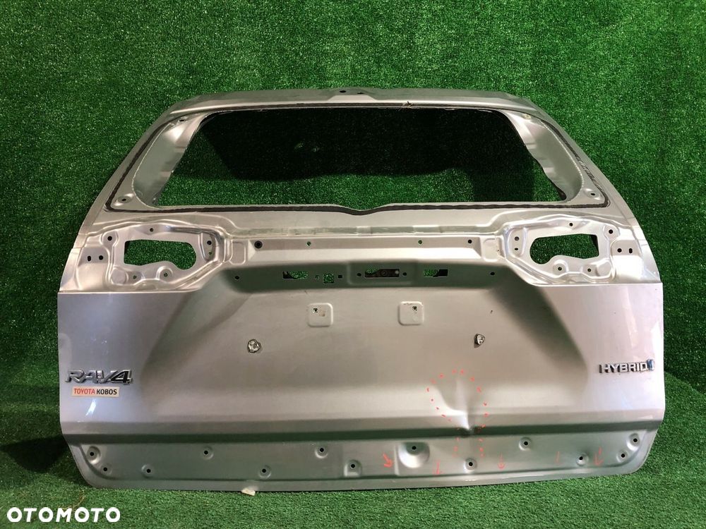 KLAPA BAGAŻNIKA TOYOTA RAV4 V