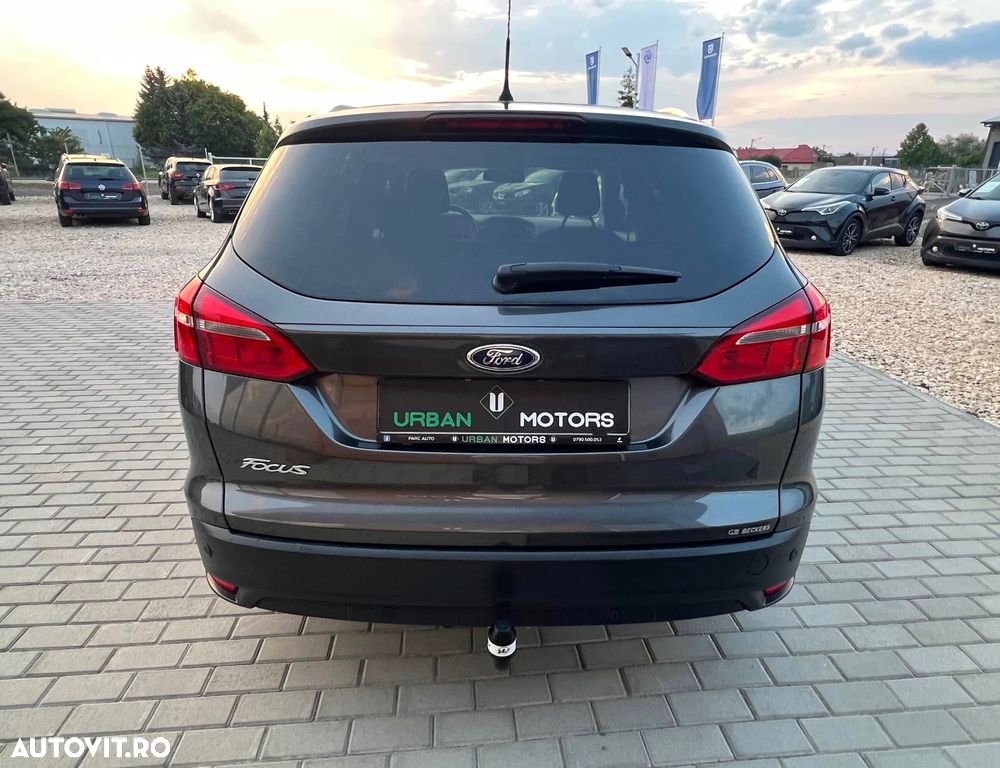 Ford Focus 1.6 TDCi DPF Start-Stopp-System Titanium - 14