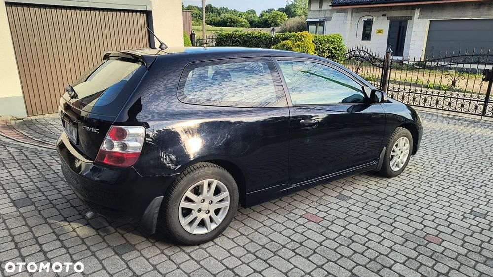 Honda Civic 1.6i ES - 7