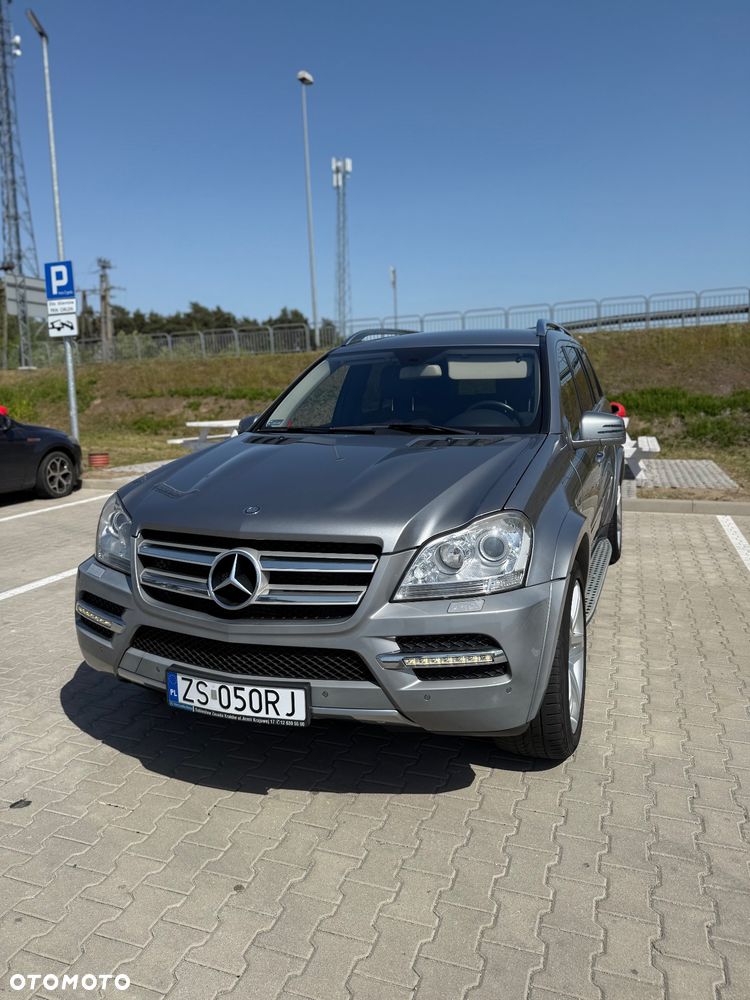 Mercedes-Benz GL 350 CDI - 1