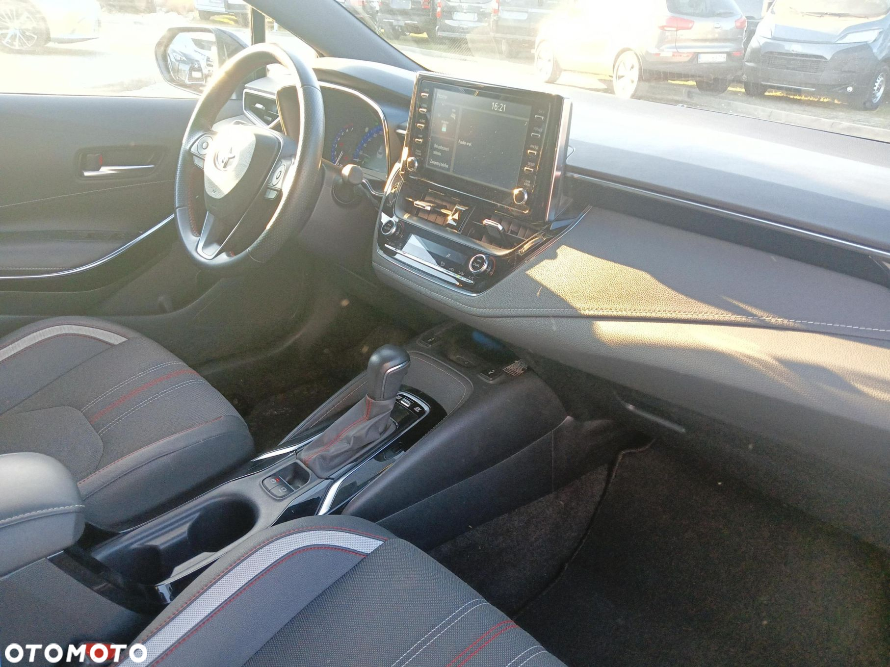 Toyota Corolla - 10