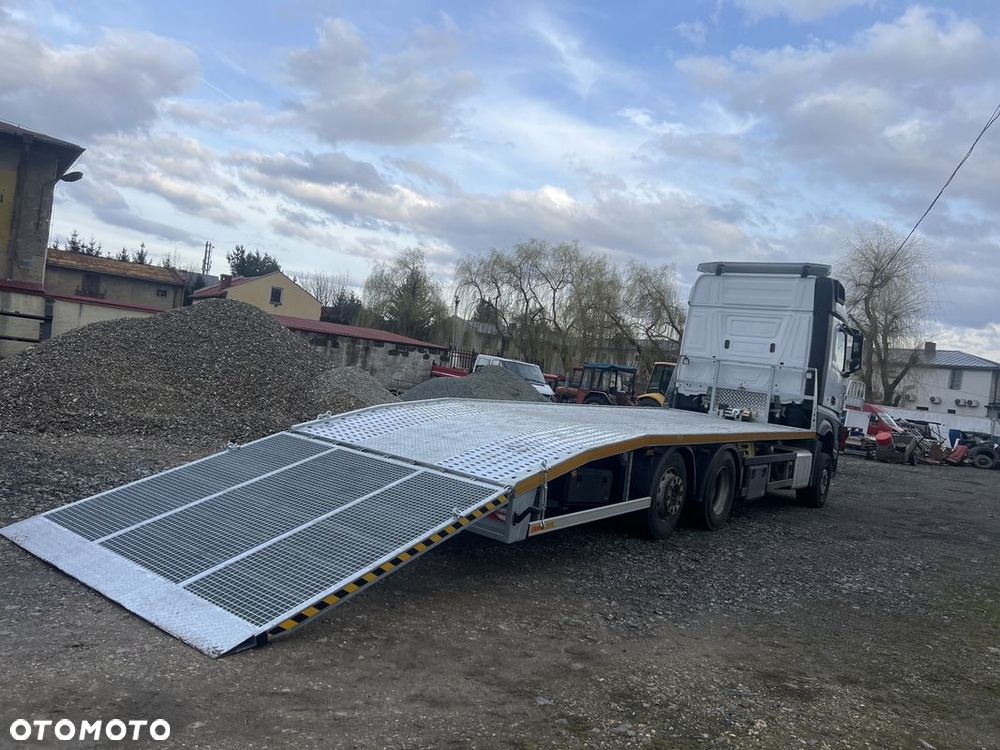 Mercedes-Benz Actros E6 - 20