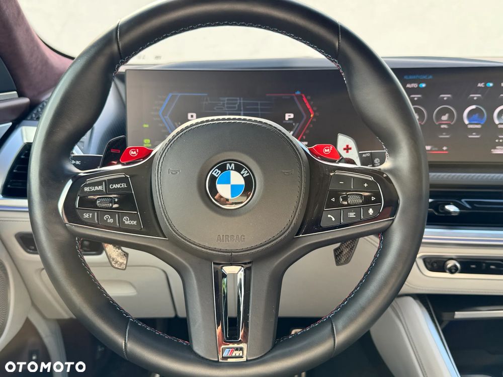 BMW XM - 16