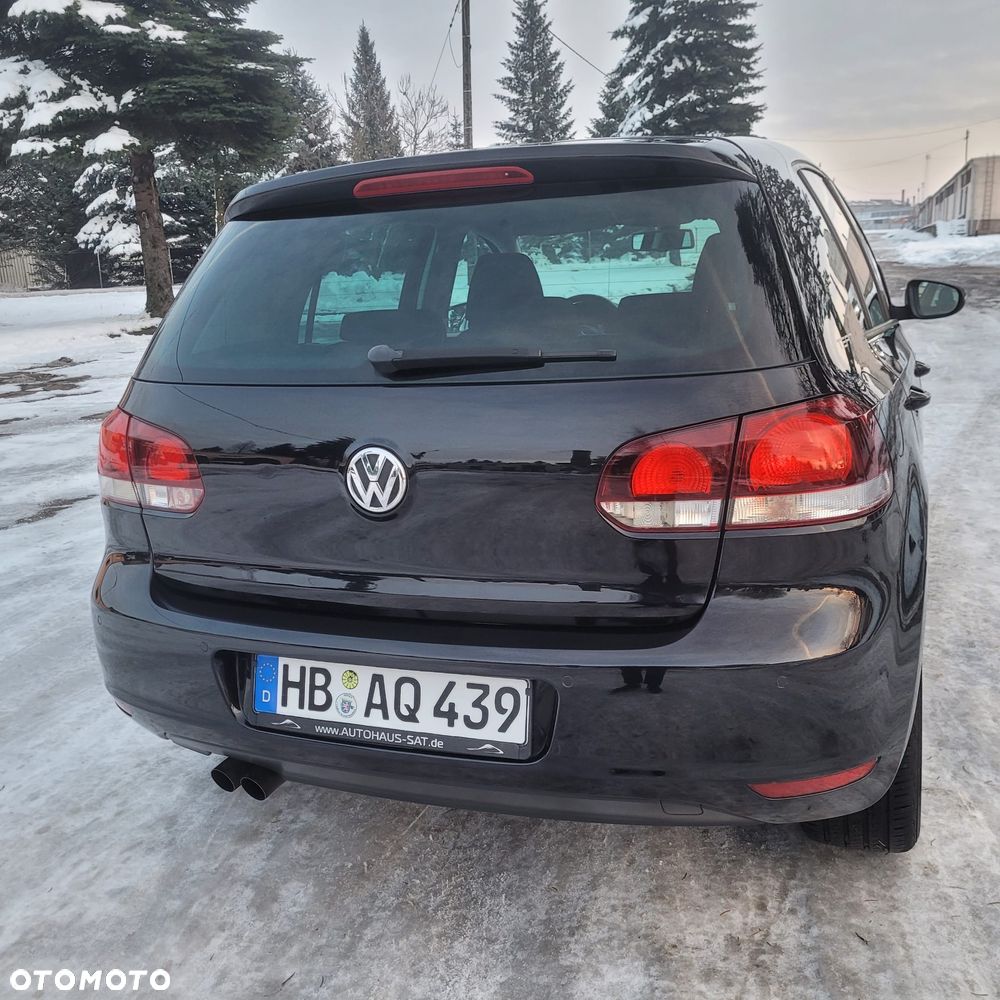 Volkswagen Golf - 10