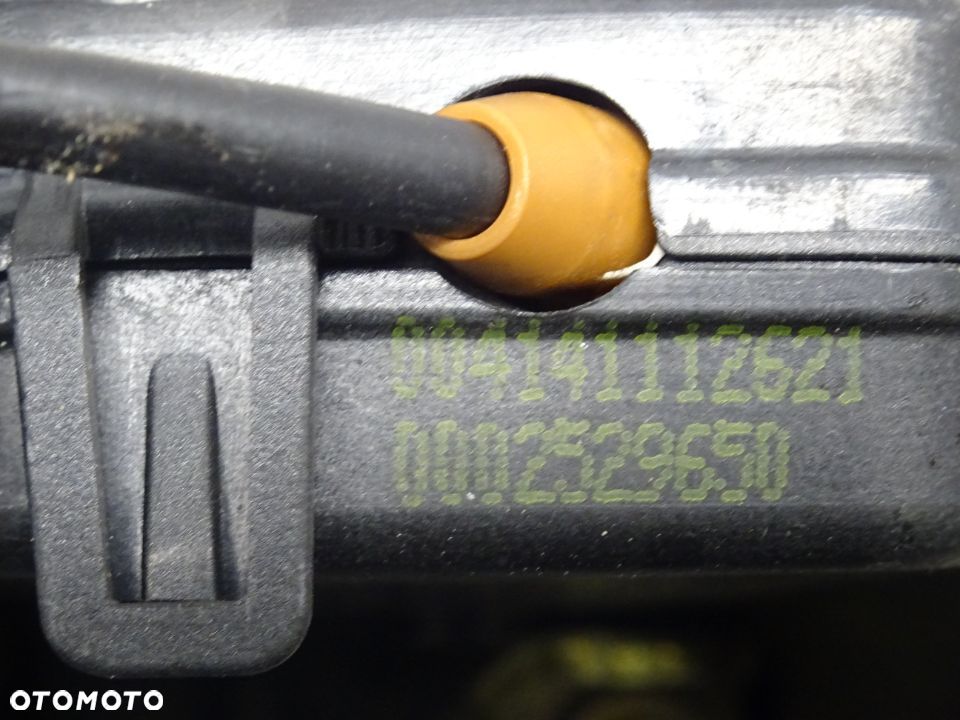 MERCEDES W203 KOMBI 00-03 2.0B ZAMEK DRZWI PRAWY PRZÓD TYŁ LEWY PRAWY - 7