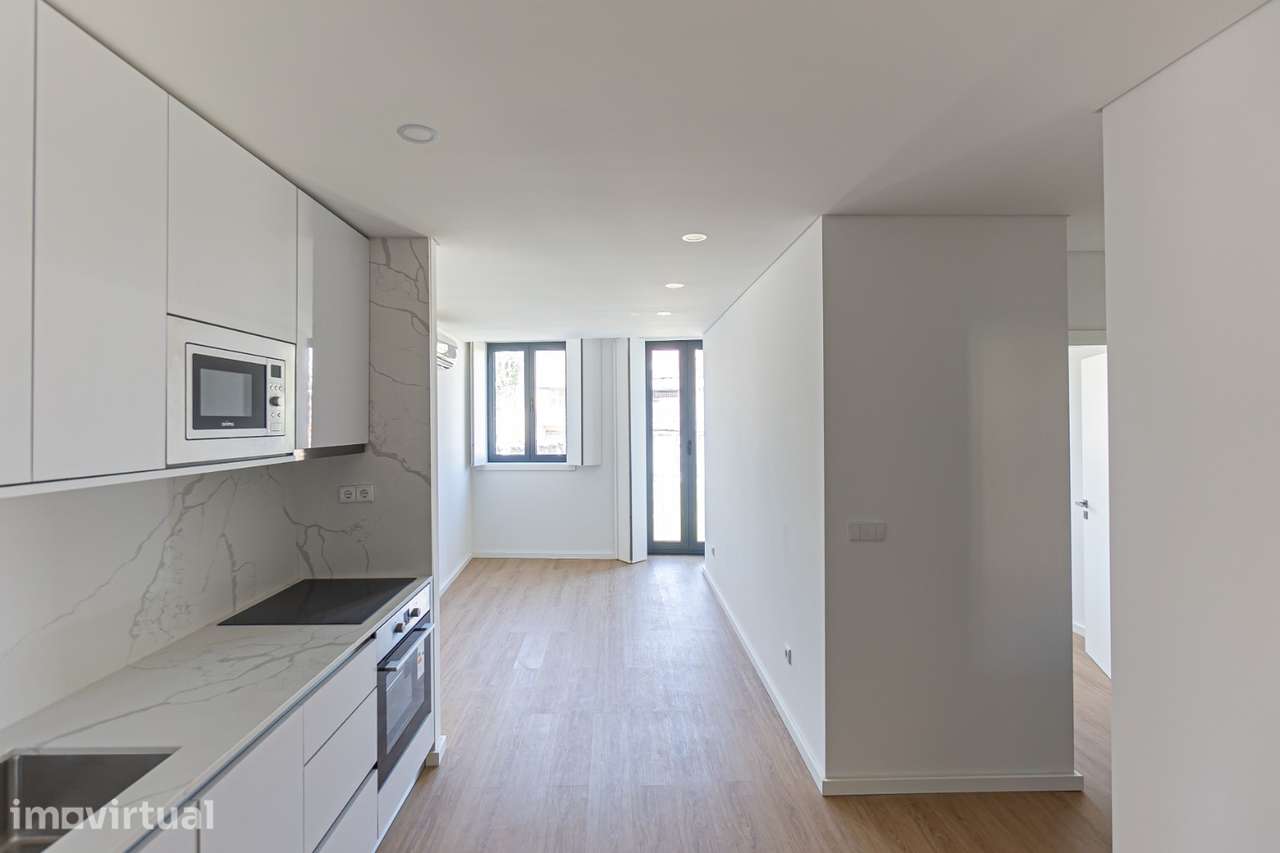T1 recente no Bonfim , Equipado , 49 m², Excelente Localização - Grande imagem: 3/23