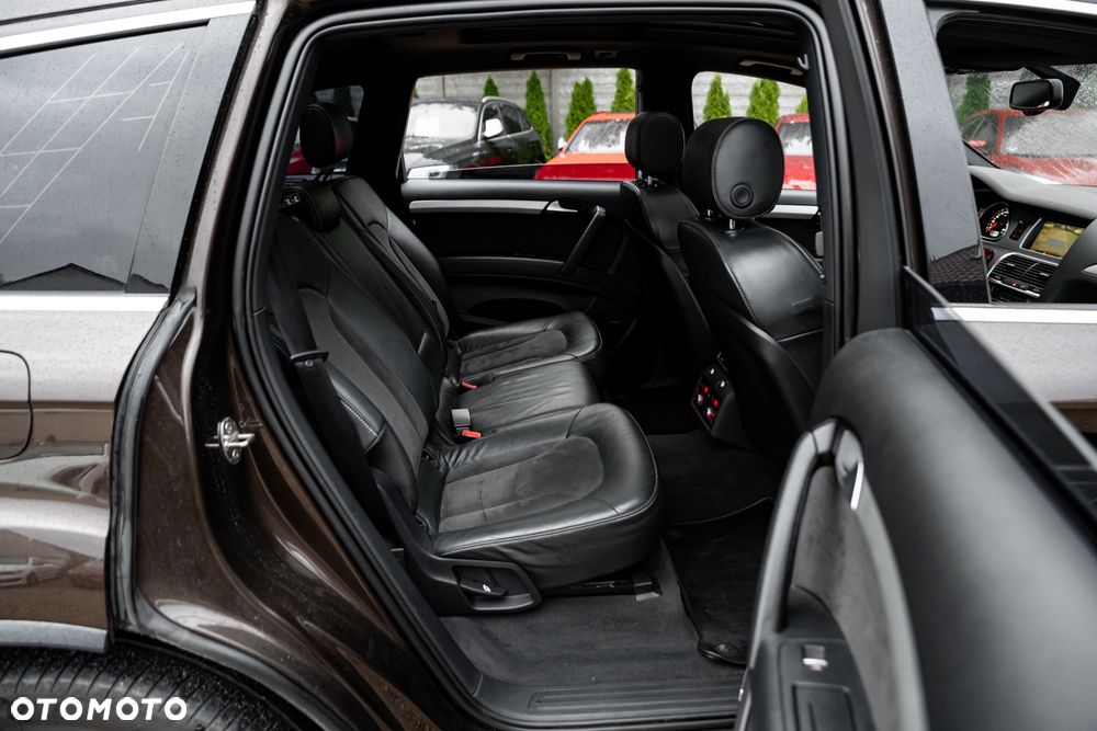 Audi Q7 3.0 TDI DPF Quattro Tiptronic - 24