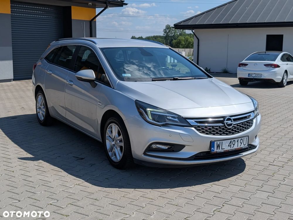 Opel Astra 1.6 D Start/Stop Business - 19