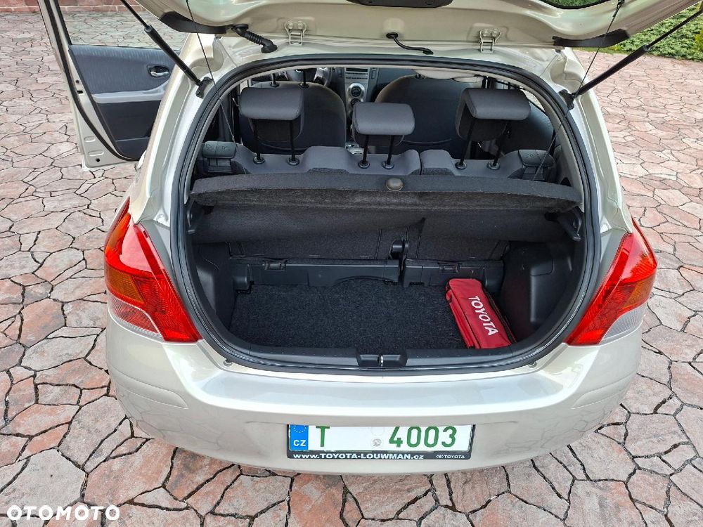 Toyota Yaris 1.33 Sol MM - 12