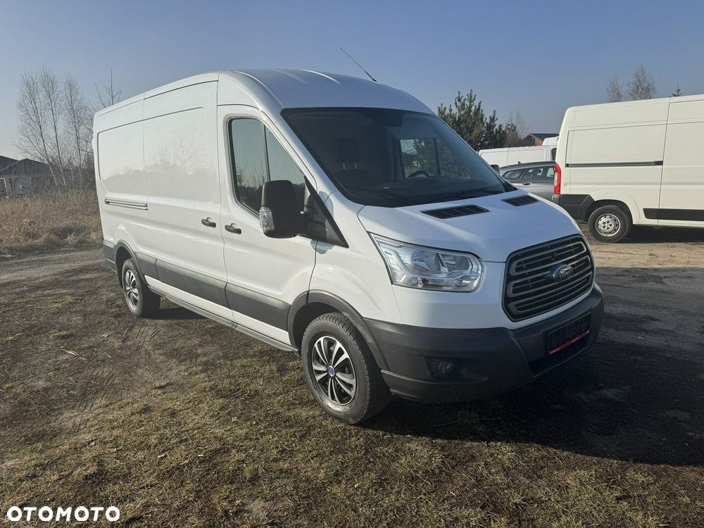 Ford Transit - 1