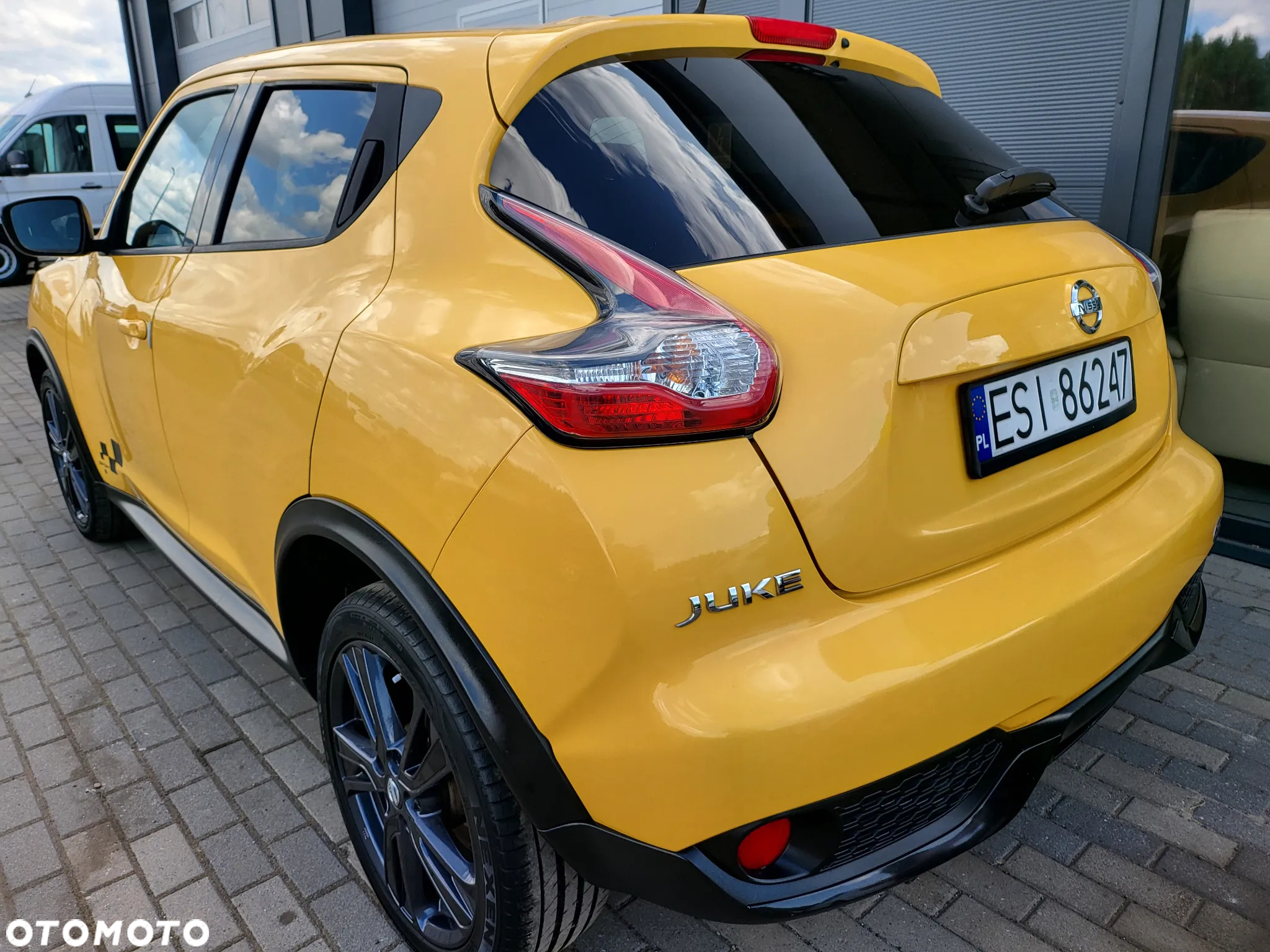 Nissan Juke 1.2 DIG-T Raceline EU6 - 17