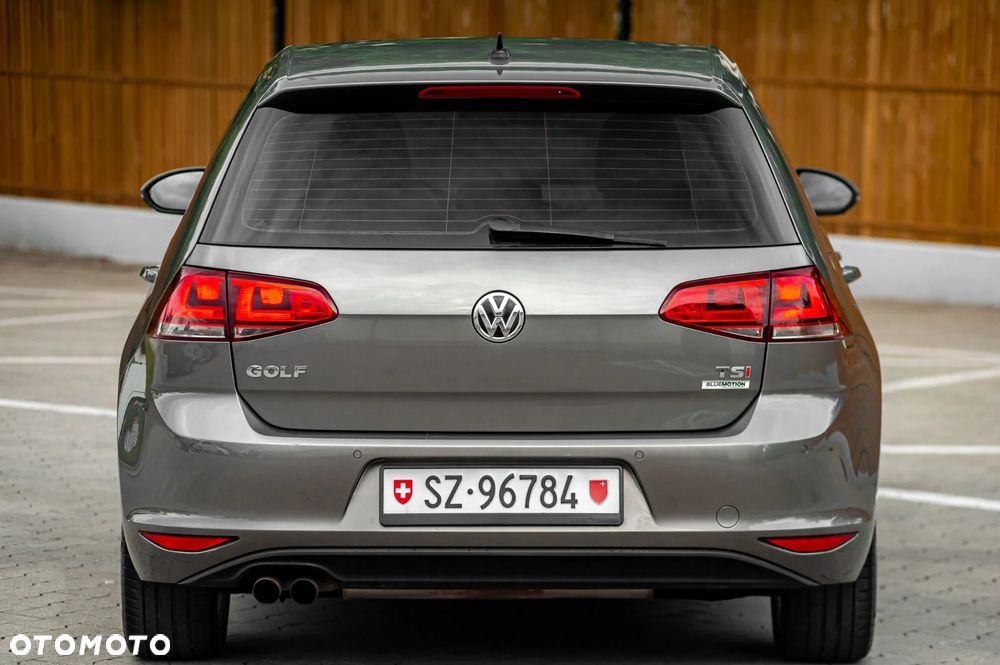 Volkswagen Golf 1.4 TSI BMT Highline - 14