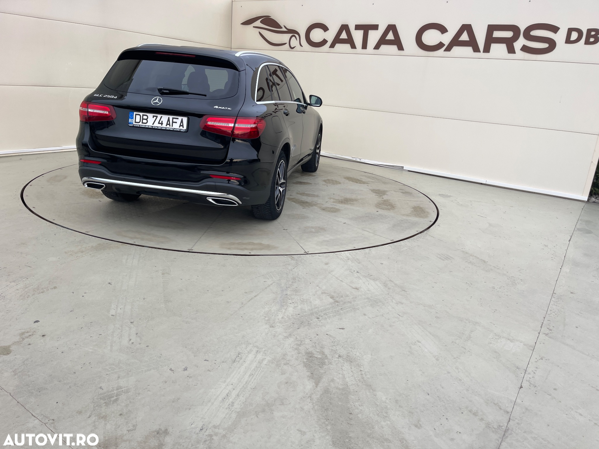 Mercedes-Benz GLC 250 d 4Matic 9G-TRONIC AMG Line - 14