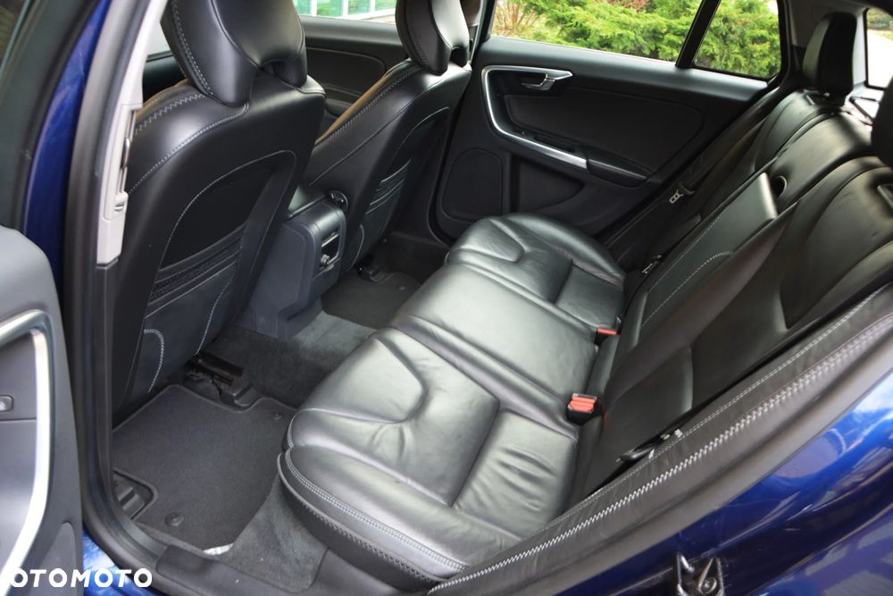 Volvo V60 D3 Ocean Race - 26