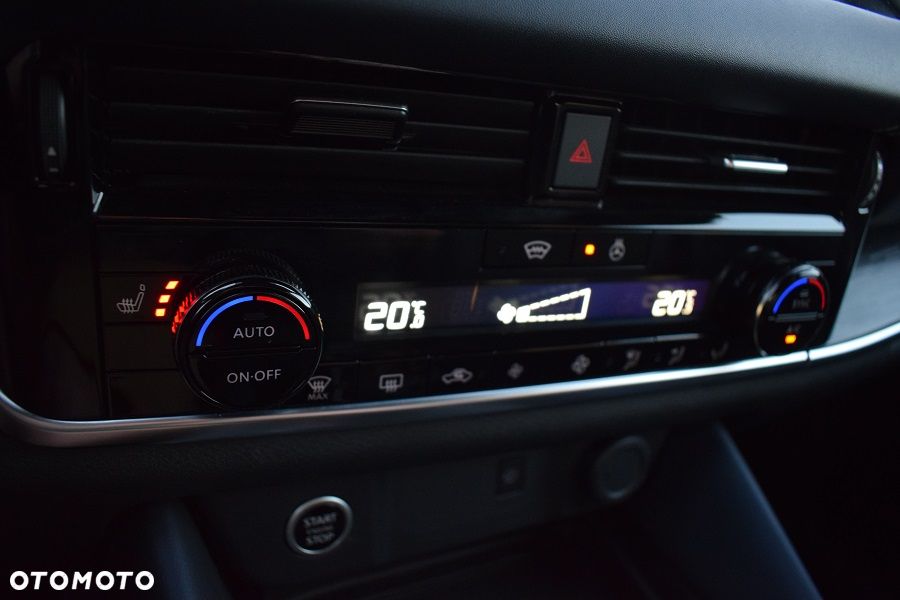 Nissan Qashqai 1.3 DIG-T MHEV Xtronic Tekna - 22
