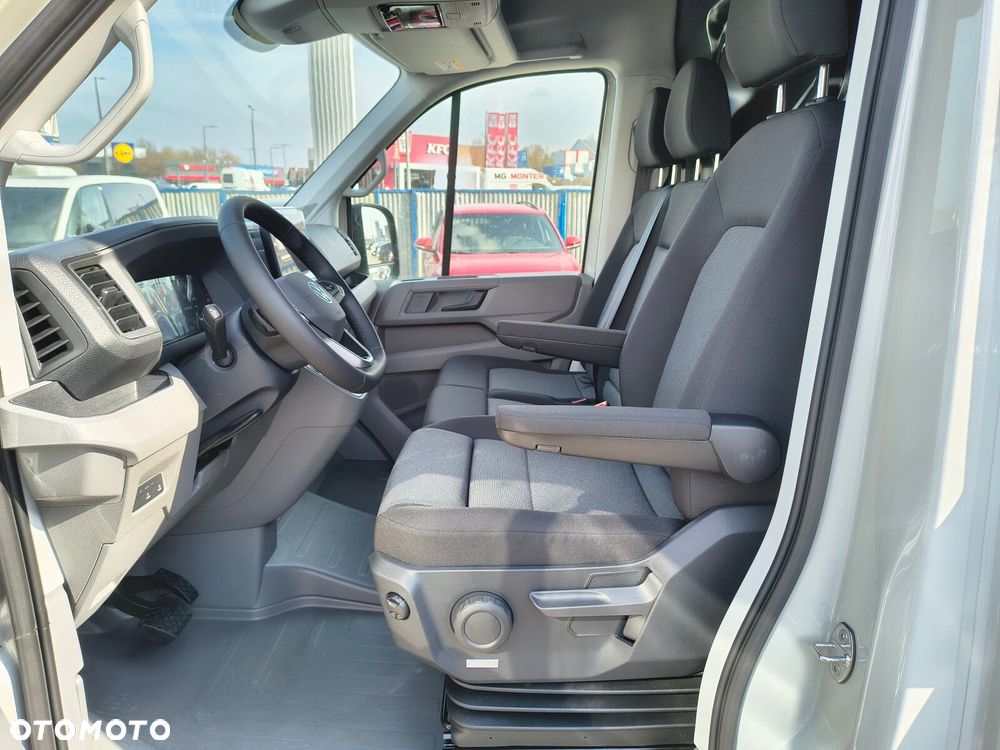 Volkswagen Crafter 4Motion 2.0 TDI L4H3 4490 177 KM - 9