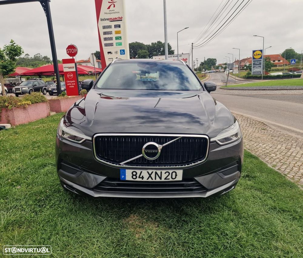 Volvo XC 60 2.0 D4 Momentum Geartronic - 8