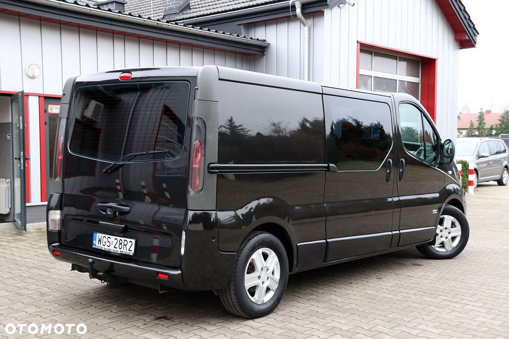 Opel VIVARO LONG 2,5 DTI 135KM Brygadowy 5 Miejsc KLIMA - 15
