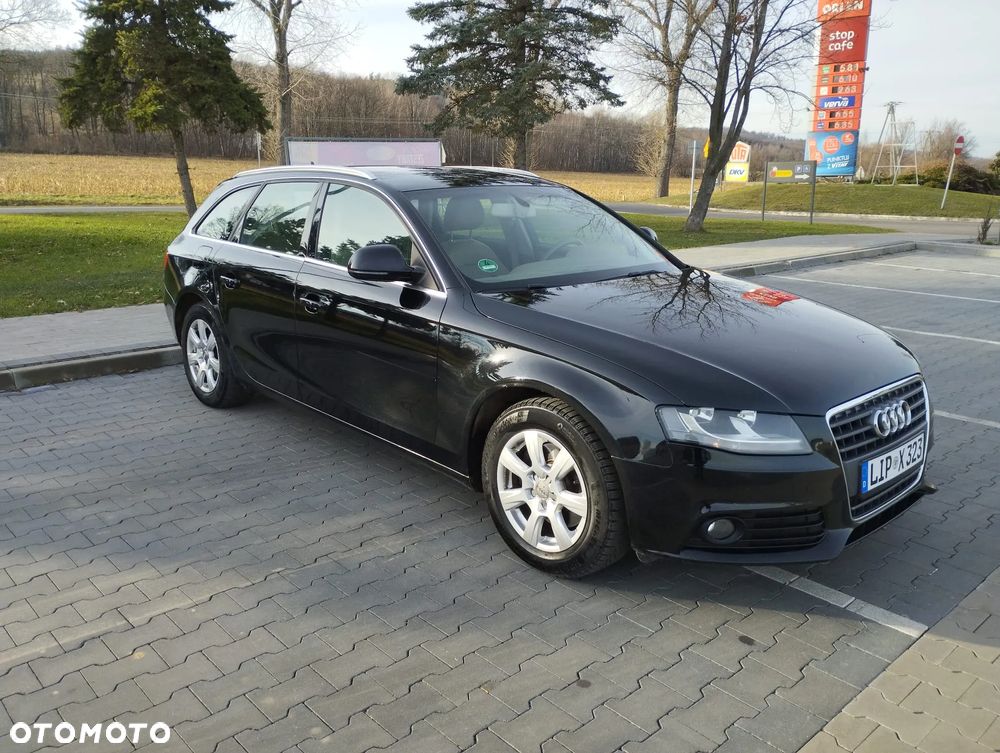 Audi A4 Avant 2.0 TDI DPF Ambiente - 14