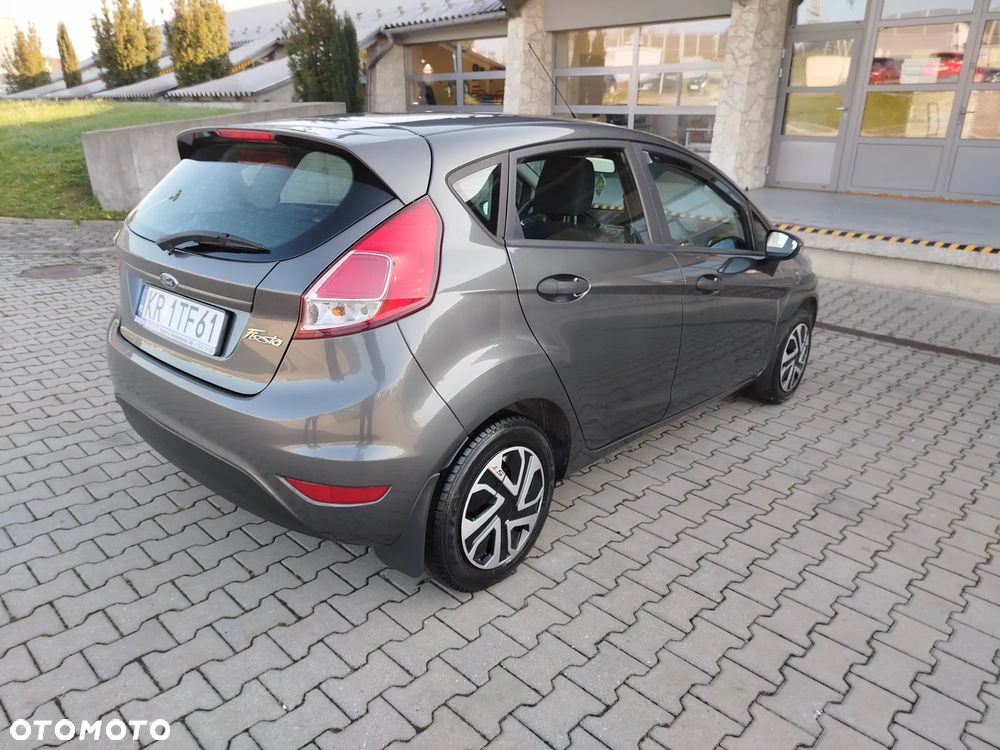 Ford Fiesta 1.25 Ambiente - 6