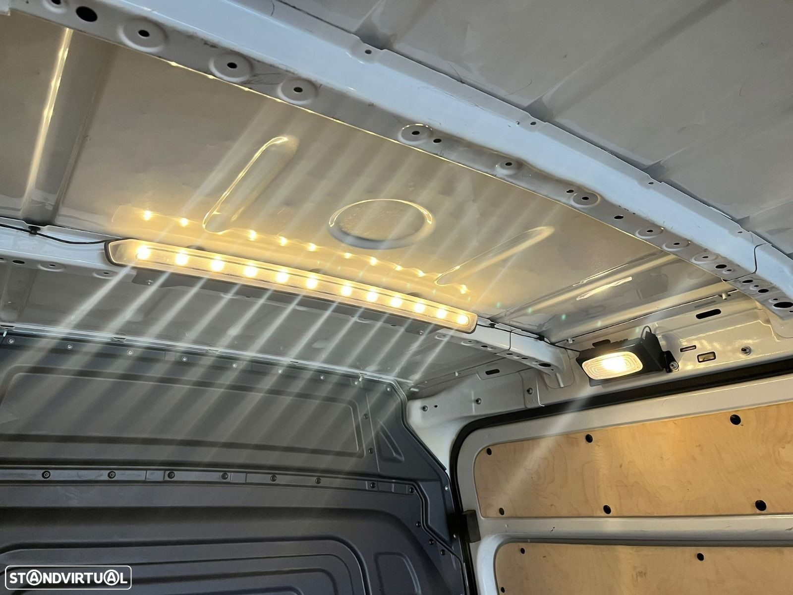 Mercedes-Benz Sprinter 317 CDI/37 - 30