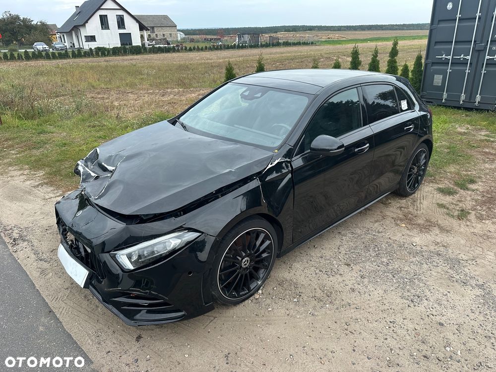 Mercedes-Benz Klasa A 250 4Matic 7G-DCT Edition 19 - 32