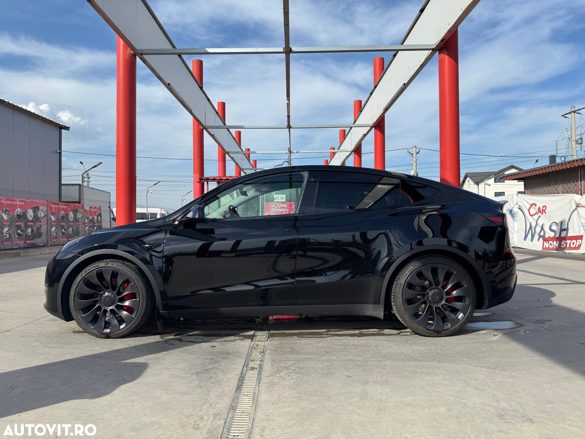 Tesla Model Y Performance - 5