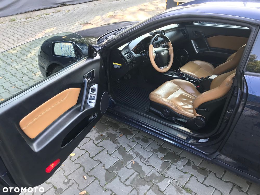 Hyundai Coupe - 18
