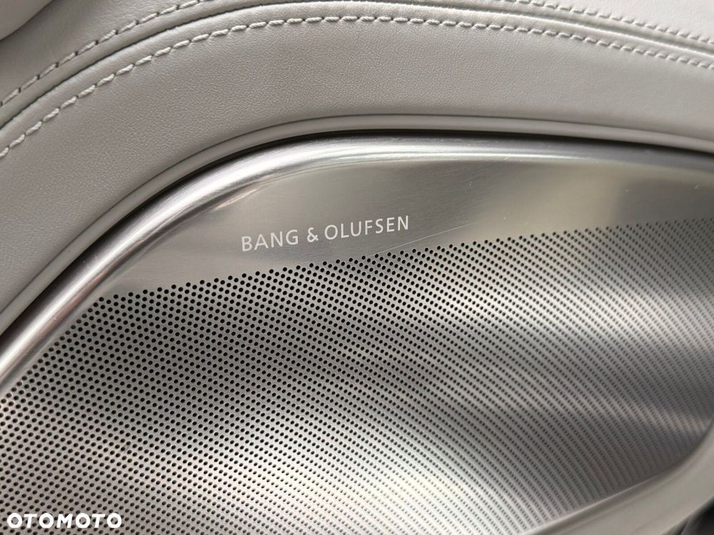 Audi A8 - 19