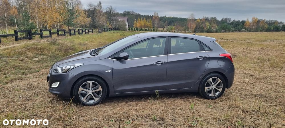 Hyundai i30 1.4 Passion Plus - 5