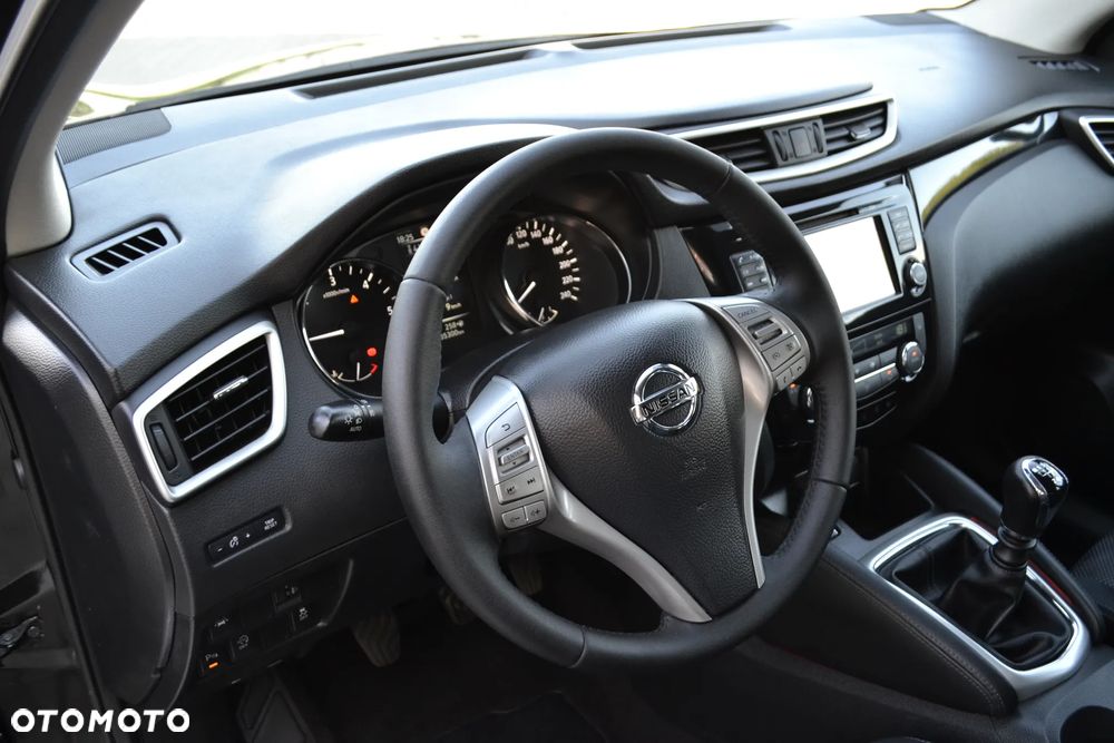 Nissan Qashqai 1.6 DCi Tekna - 16