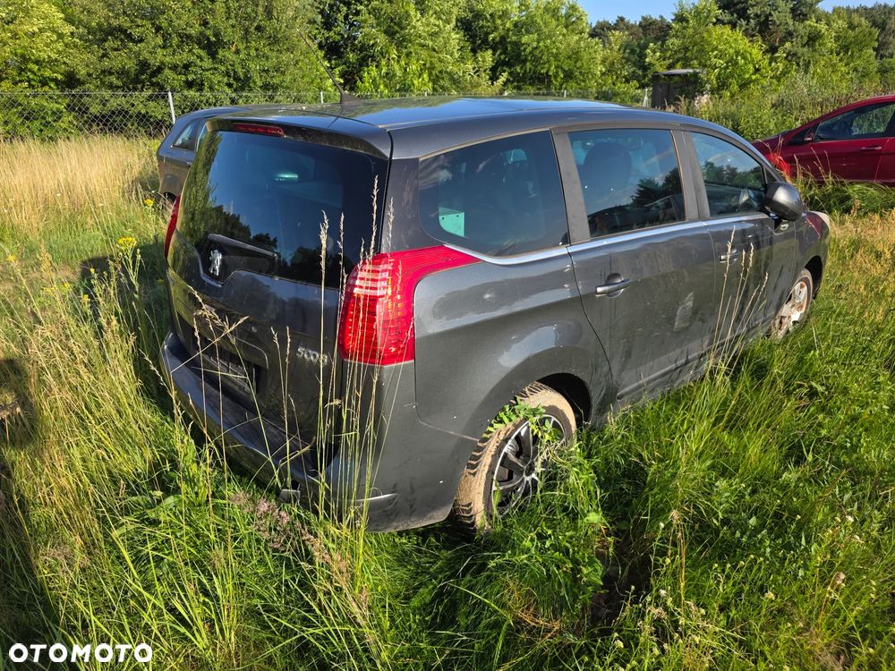 Peugeot 5008 155 THP Premium - 4