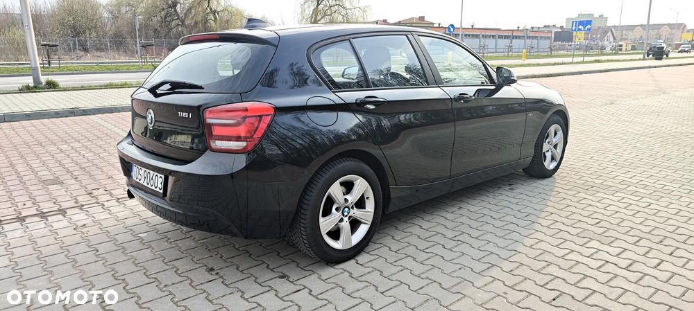 BMW Seria 1 116i Sport Line - 7