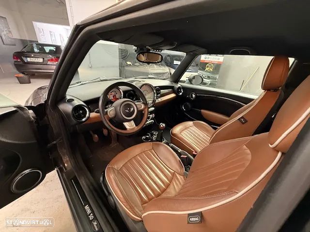 MINI 3 Portas Cooper D 50 Mayfair - 9