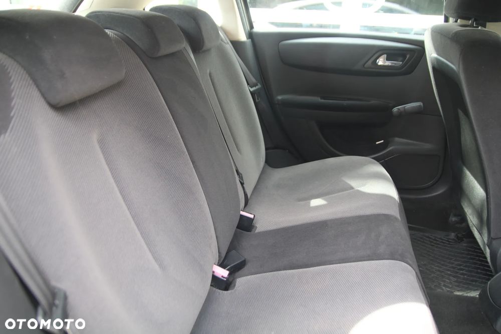 Citroën C4 1.6 16V Impress - 12