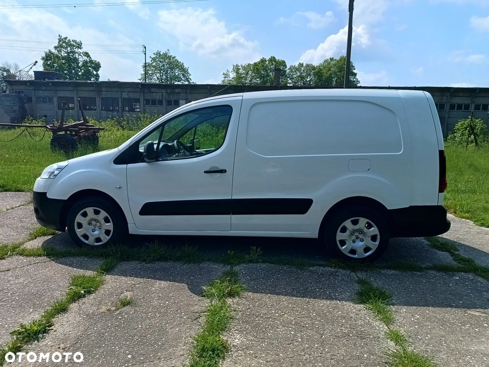 Peugeot Partner 1.6 Hdi 90 kM manual, 2012 rok WEBASTO paka jak NOWA Stan bardzo dobry!! NISKIE SPALANIE- BEZWYPADKOWY! - 13