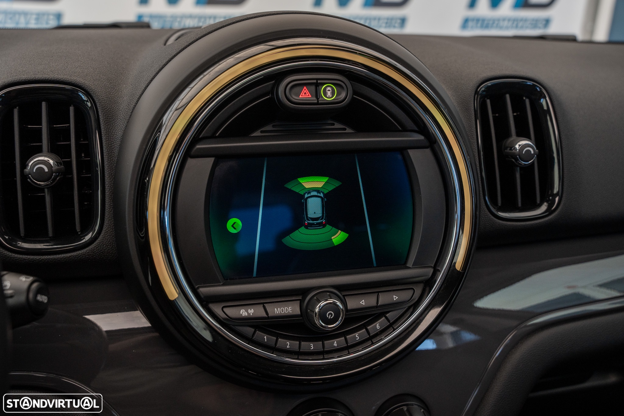 MINI Countryman Cooper D Aut. - 16