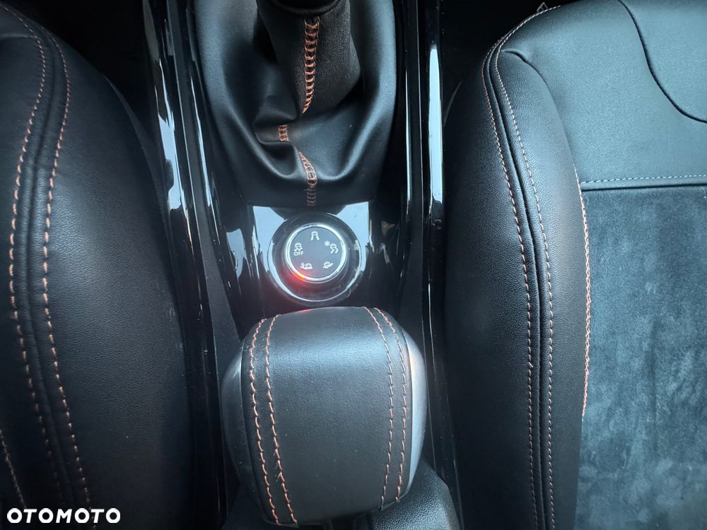 Peugeot 2008 PureTech 110 Stop&Start Crossway - 33