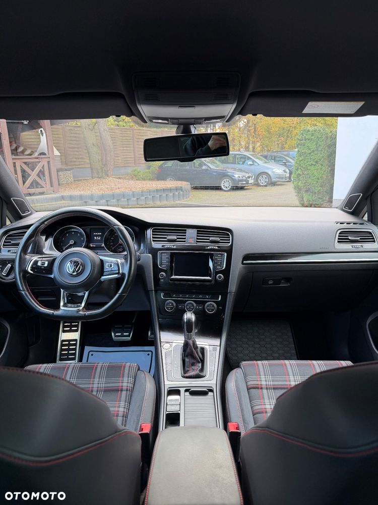 Volkswagen Golf 2.0 TSI BMT GTI Performance DSG - 26