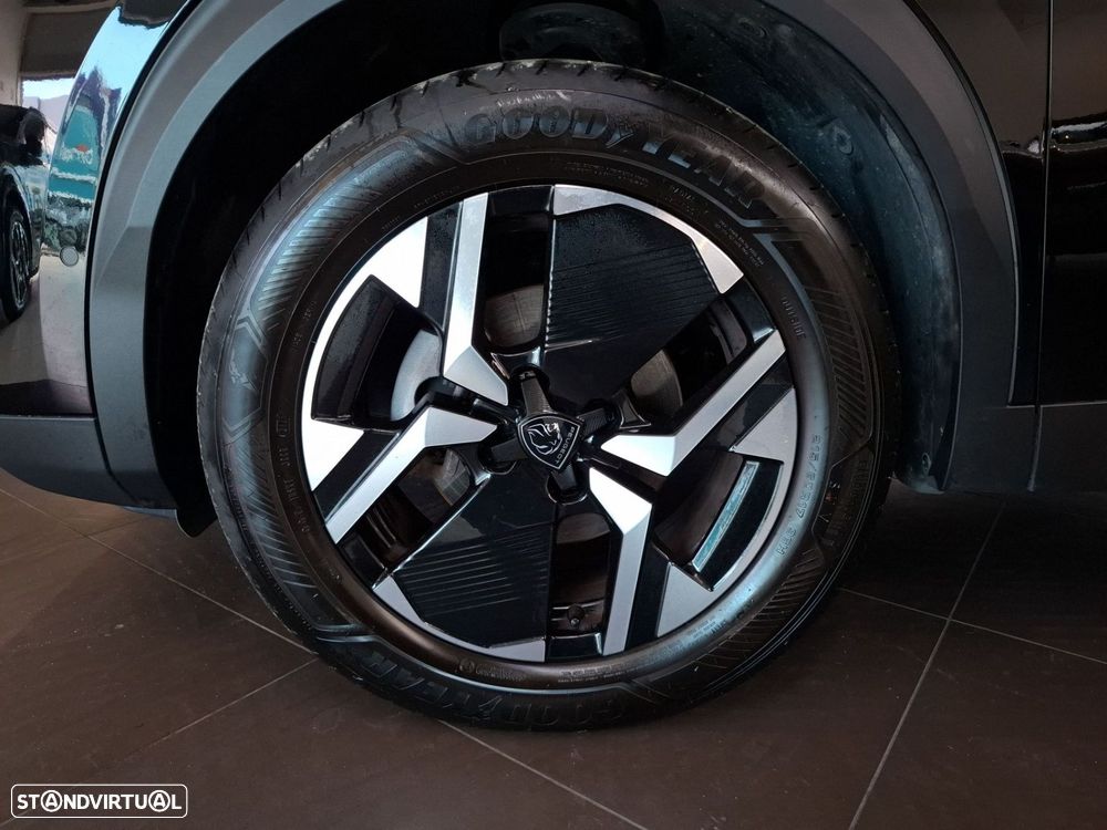 Peugeot 2008 1.2 PureTech Allure - 23