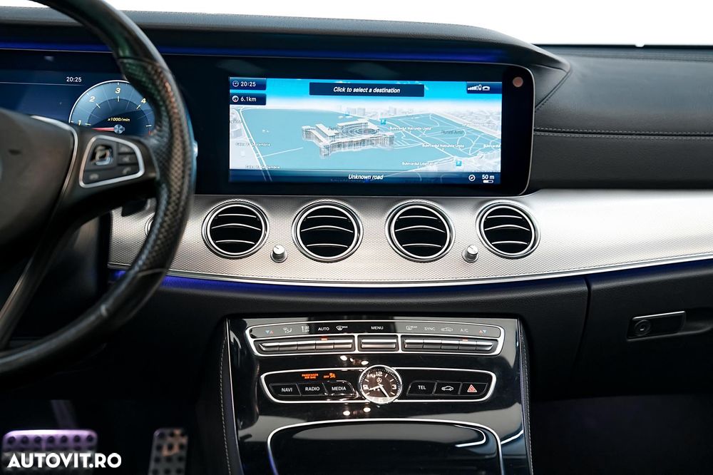 Mercedes-Benz E - 20