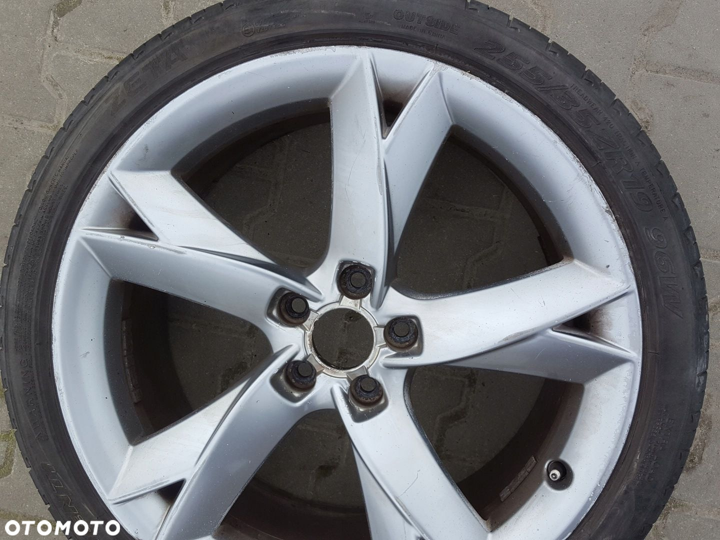 AUDI A4 B8 A5 8T FELGA ALUMINIOWA 19 5X112 - 3