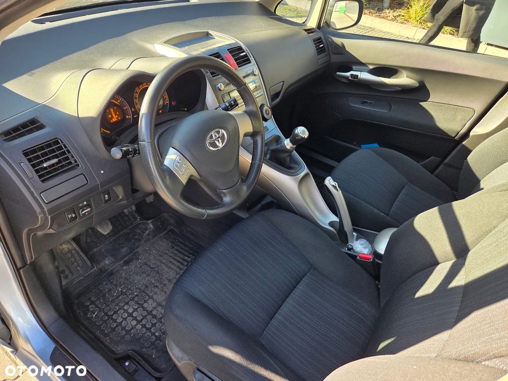 Toyota Auris 1.4 VVT-i Sol - 15