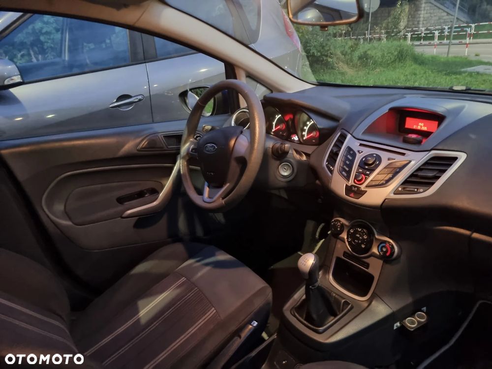 Ford Fiesta 1.25 Trend - 26