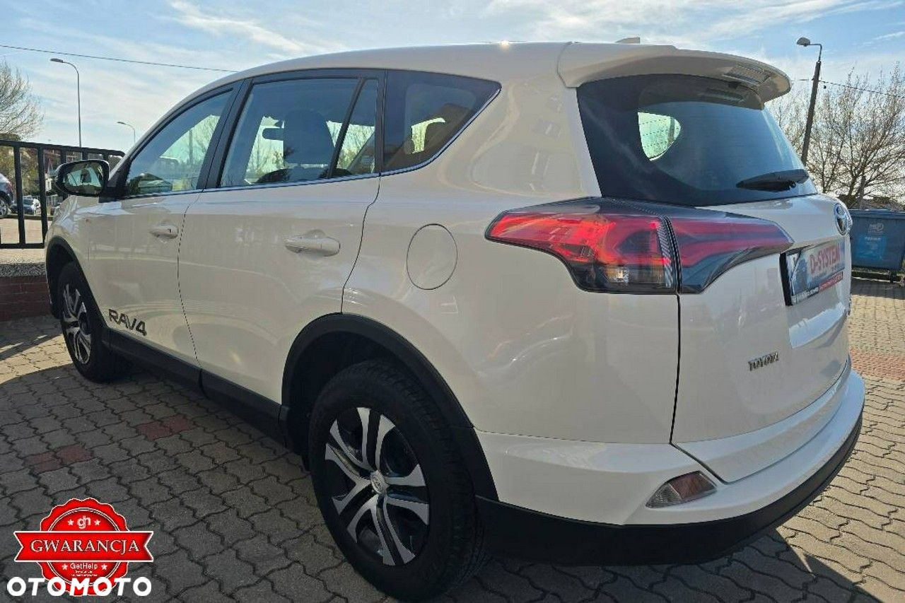 Toyota RAV4 - 26